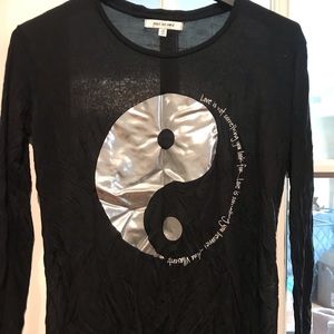 Peace love world top